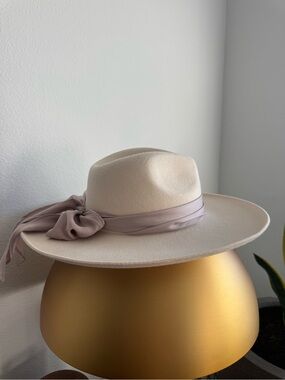 S Lack Of Color Hat